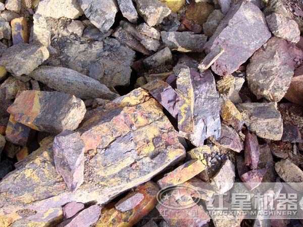 鐵礦石顎式破碎機哪家好，大概價格多少