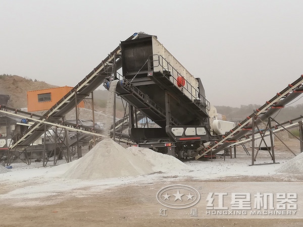 汽車移動磕石機多少錢，性價比怎么樣？