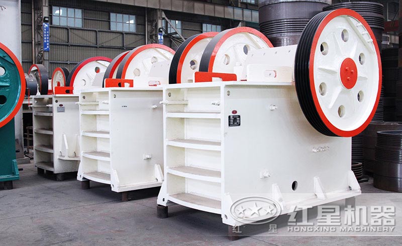 哪兒有小型石子破碎機(jī)？一套價錢是多少？