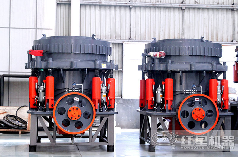 含鐵的石頭用什么破碎機(jī)粉碎比較好？