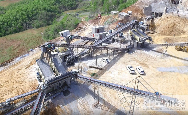 石灰粉碎機(jī)多少錢？附視頻