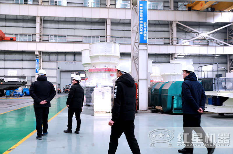 反擊破與圓錐破有什么區(qū)別，制砂用反擊破好還是圓錐破好？