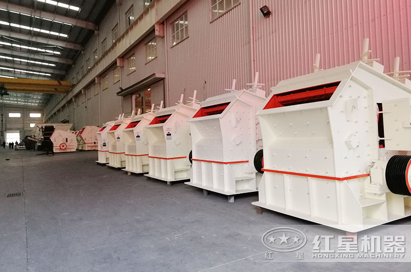1315和1214反擊破能吃多少料？堵料導(dǎo)致停機(jī)，影響生產(chǎn)怎么辦？